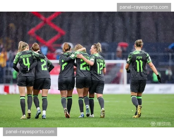 “女孩足球日”：德甲所有俱乐部同步举办女足青少年体验活动